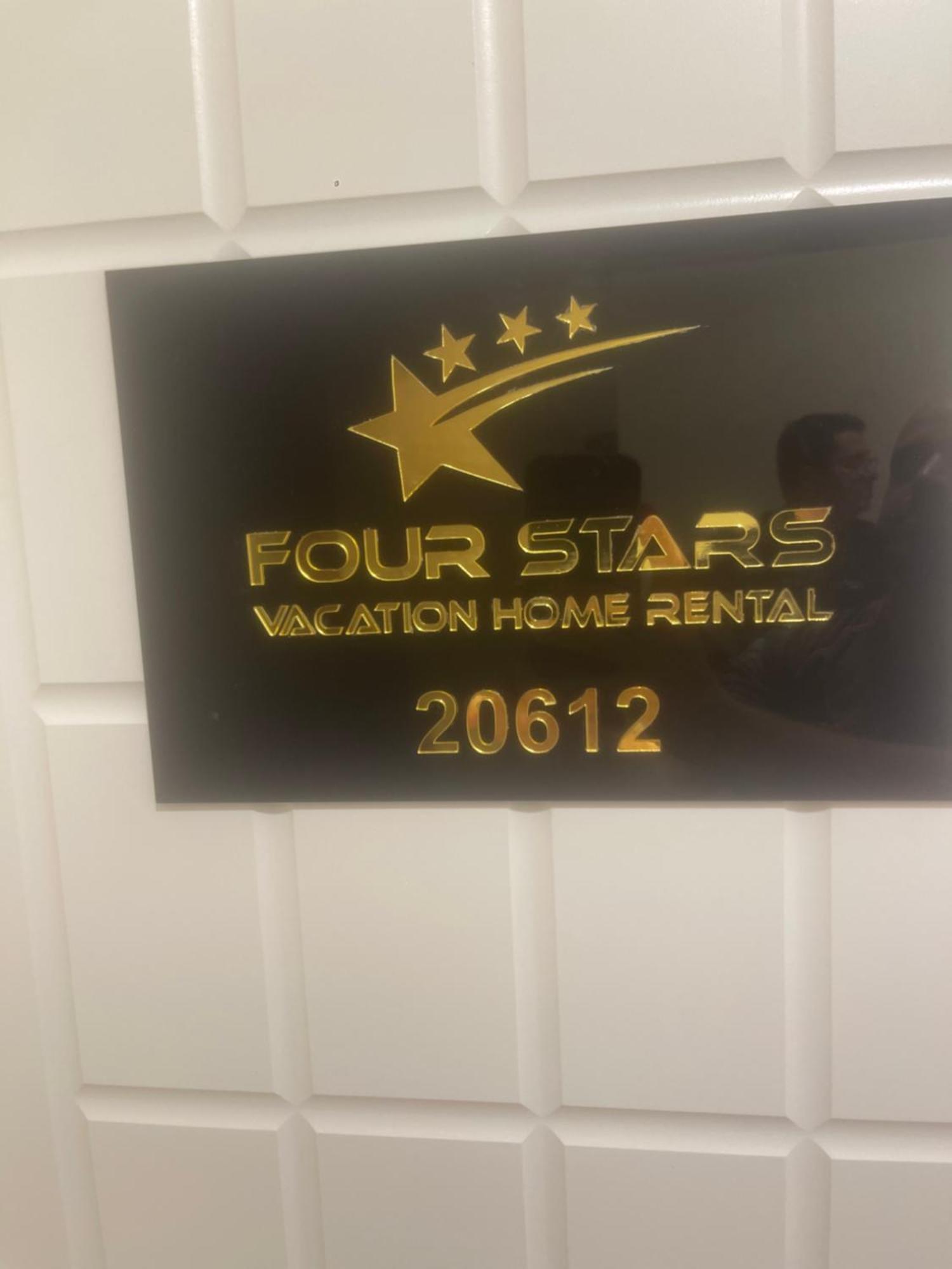 Four Stars Hostel Dubai Buitenkant foto