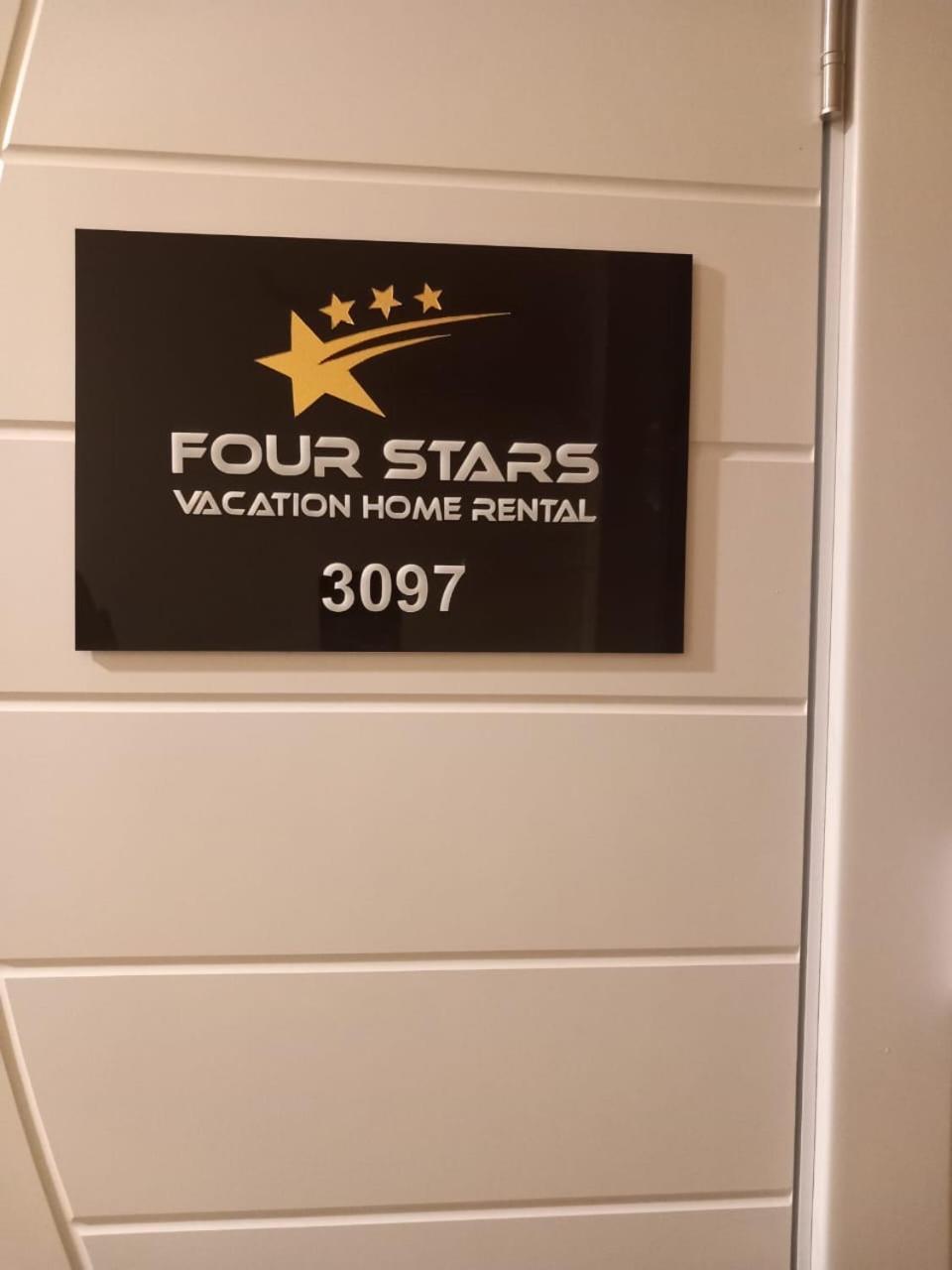 Four Stars Hostel Dubai Buitenkant foto
